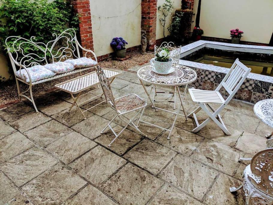 Stunning Barn Conversion Ideal For Large Families Bildeston Exterior foto