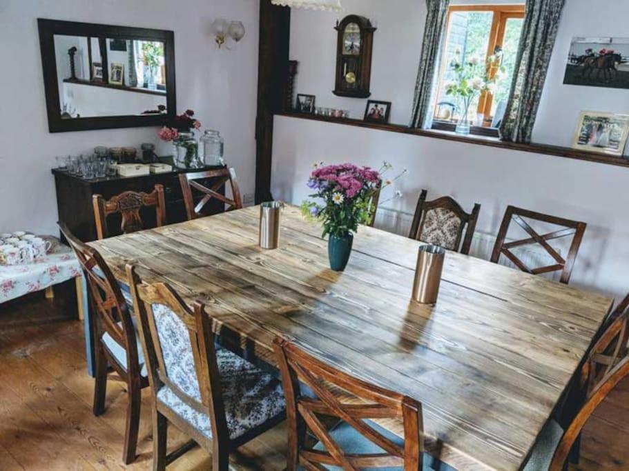 Stunning Barn Conversion Ideal For Large Families Bildeston Exterior foto